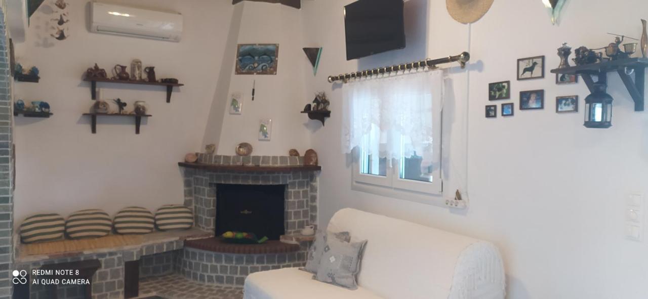 Ekali-Haus Villa Nea Iraklia Bagian luar foto
